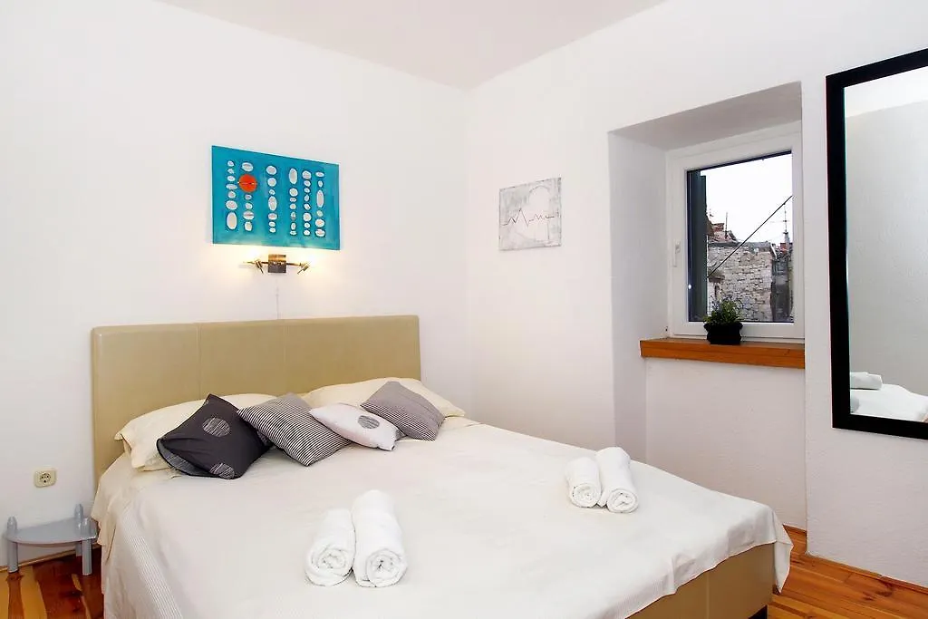 Belvedere Apartment سبليت